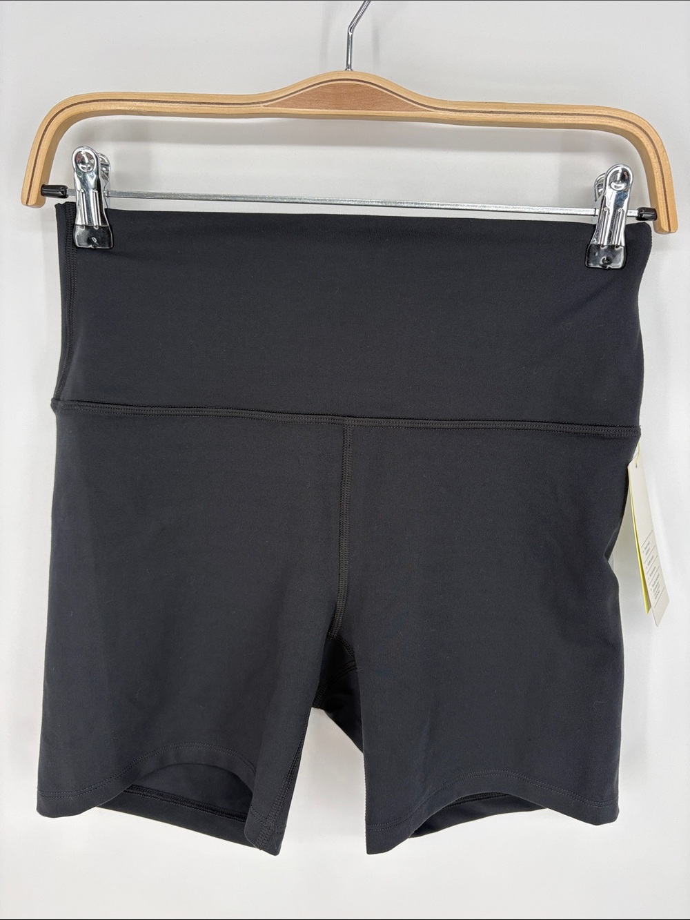 🛁nwt all in motion High-Waist Black Active Bike Shorts 5”